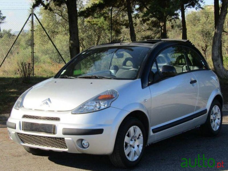 2010' Citroen C3 Pluriel photo #1