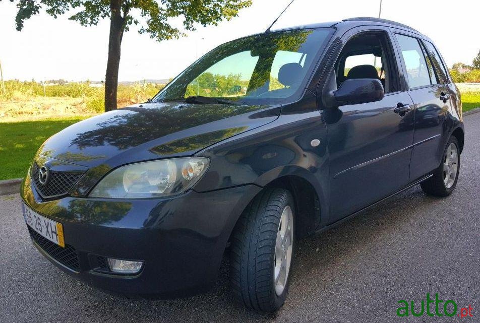 2004' Mazda 2 1.4Hdi photo #1