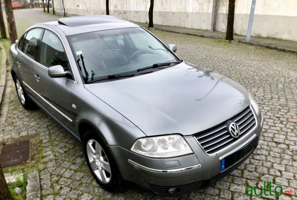 2001' Volkswagen Passat Nacional photo #2