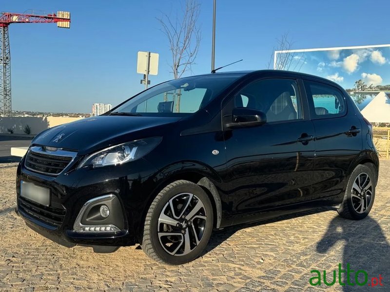 2020' Peugeot 108 1.0 E-Vti Allure photo #3