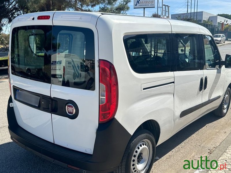 2018' Fiat Doblo Cargo Maxi photo #5