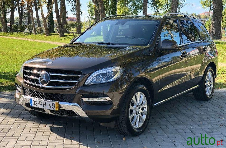 2014' Mercedes-Benz Ml-250 photo #1