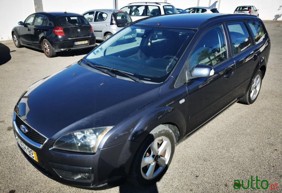 2007' Ford Focus Sw photo #1