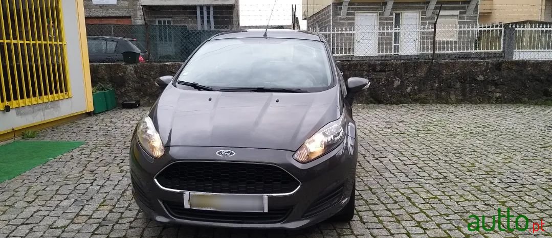 2017' Ford Fiesta photo #2