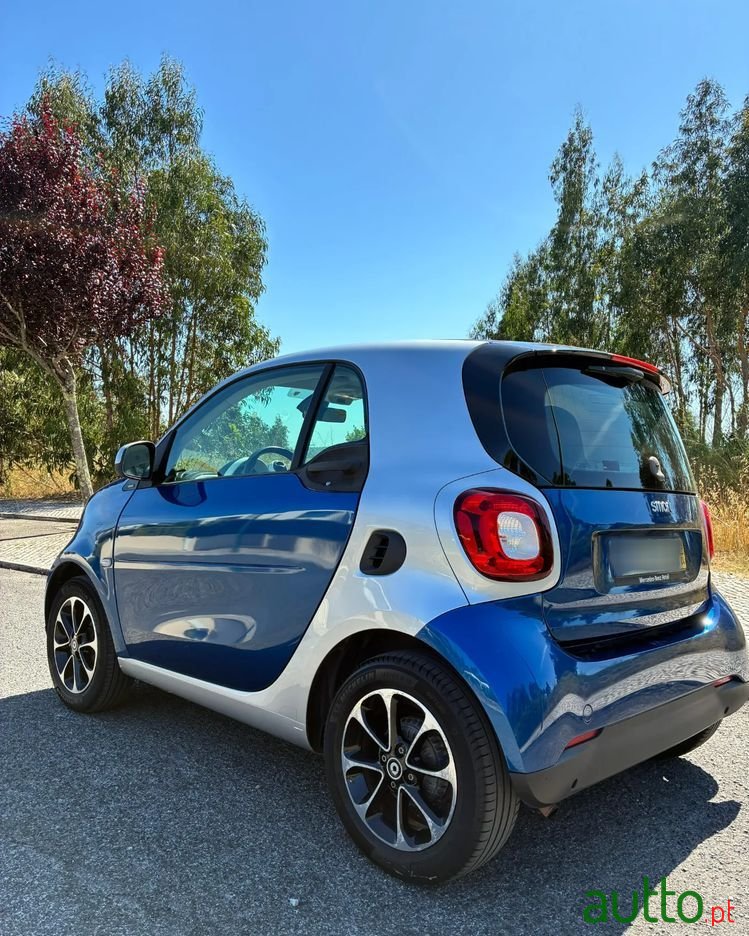 2015' Smart Fortwo 0.9 Passion 90 photo #2