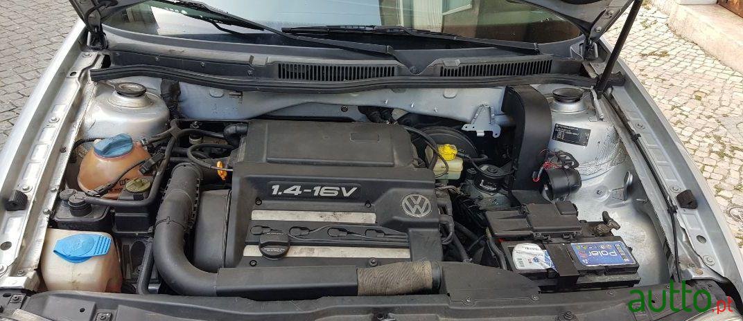 1998' Volkswagen Golf 1.4 Gl photo #2