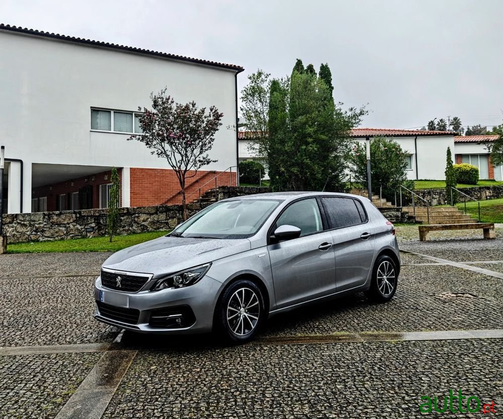 2019' Peugeot 308 photo #3