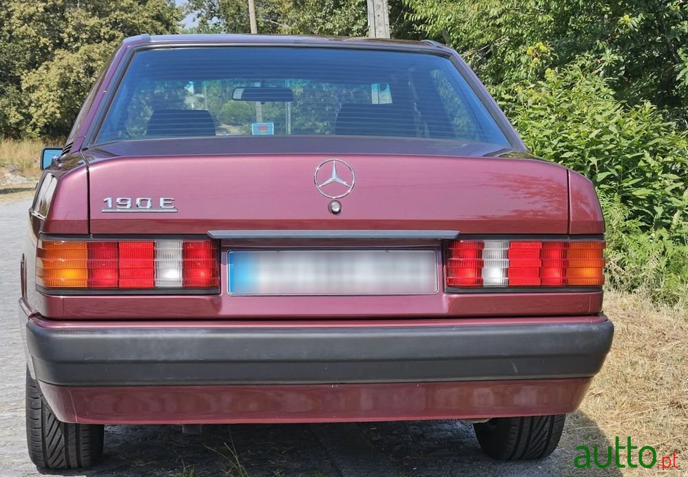 1992' Mercedes-Benz 190 E 1.8 photo #3