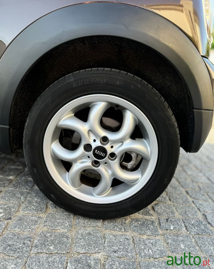 2012' MINI Cooper D 3 Portas photo #5