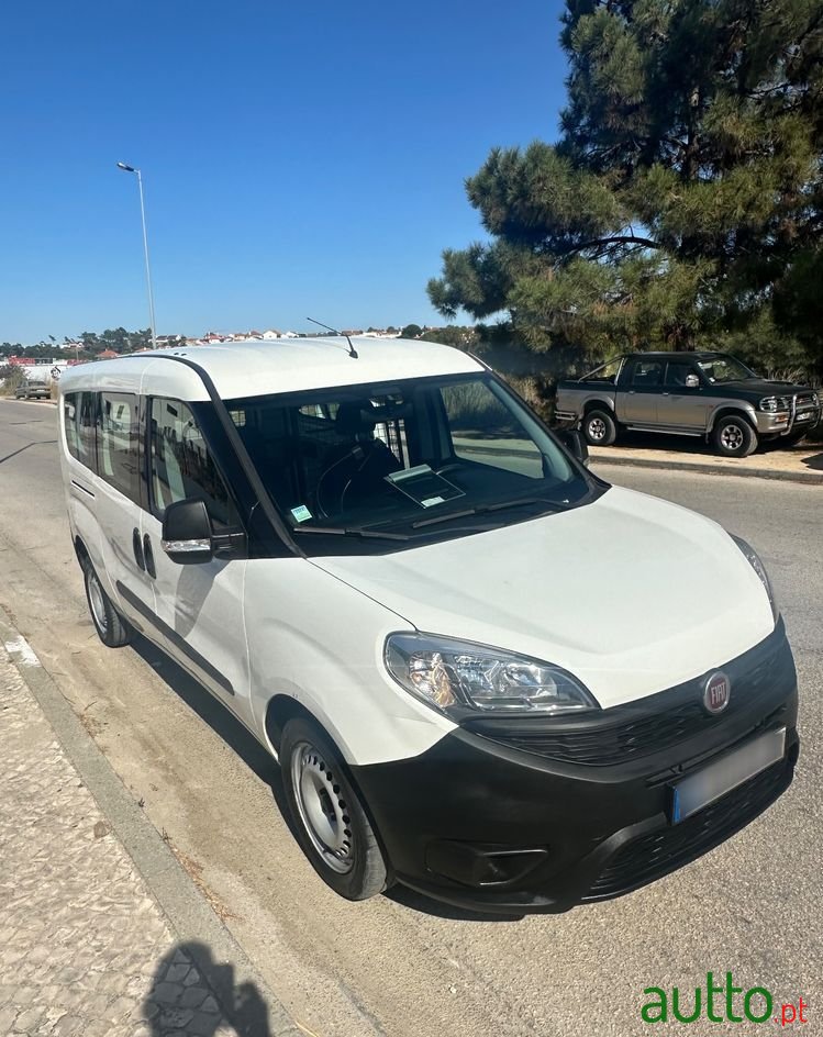 2018' Fiat Doblo Cargo Maxi photo #1