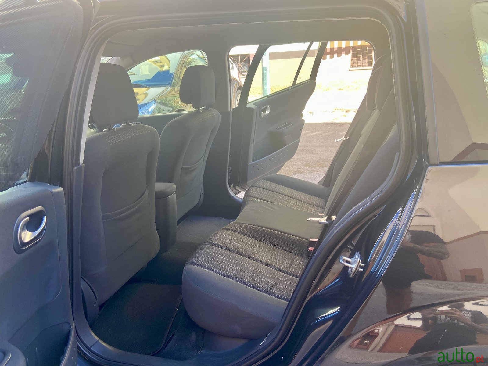 2007' Renault Megane Dynamique photo #7