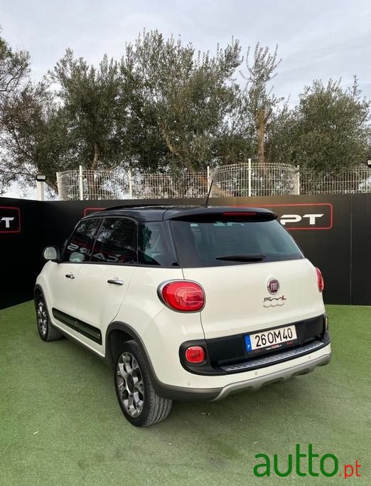 2014' Fiat 500L photo #3