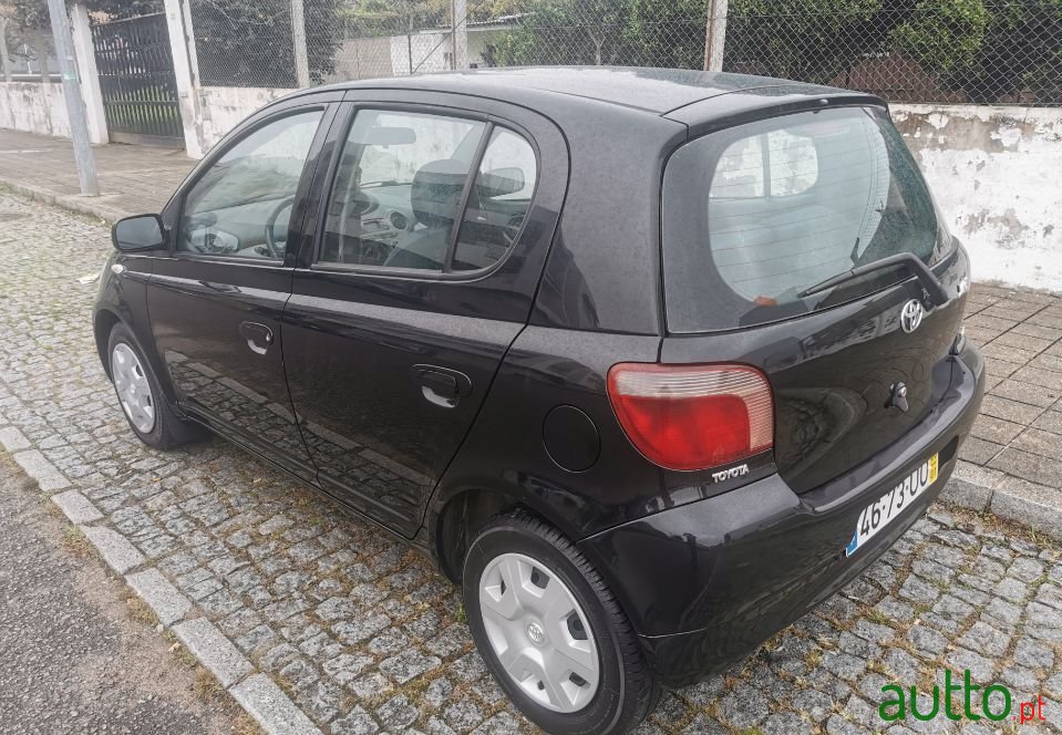 2003' Toyota Yaris photo #4
