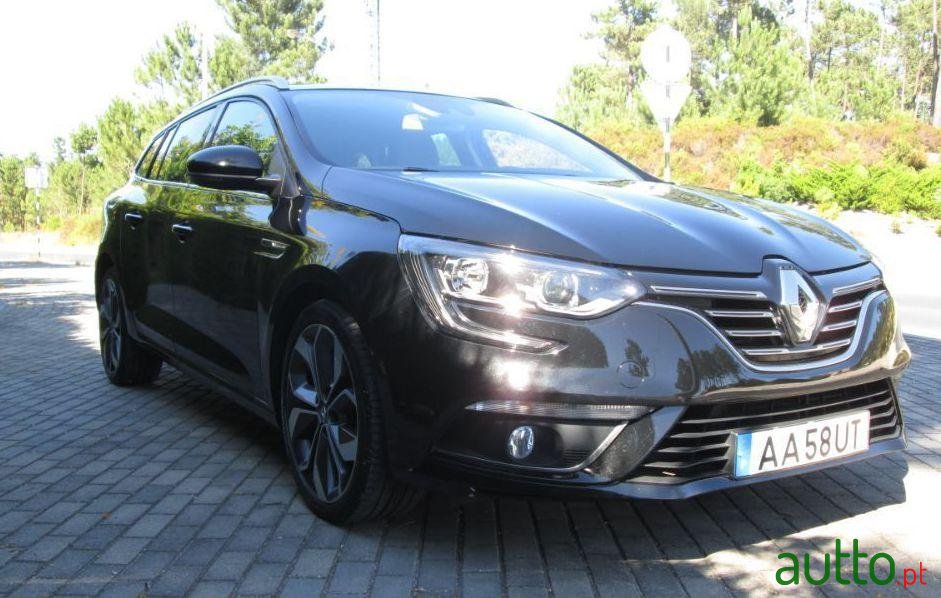 2016' Renault Megane photo #1