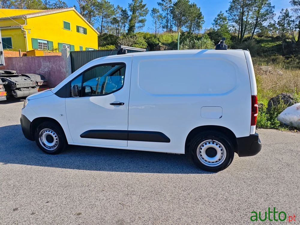 2019' Citroen Berlingo photo #2