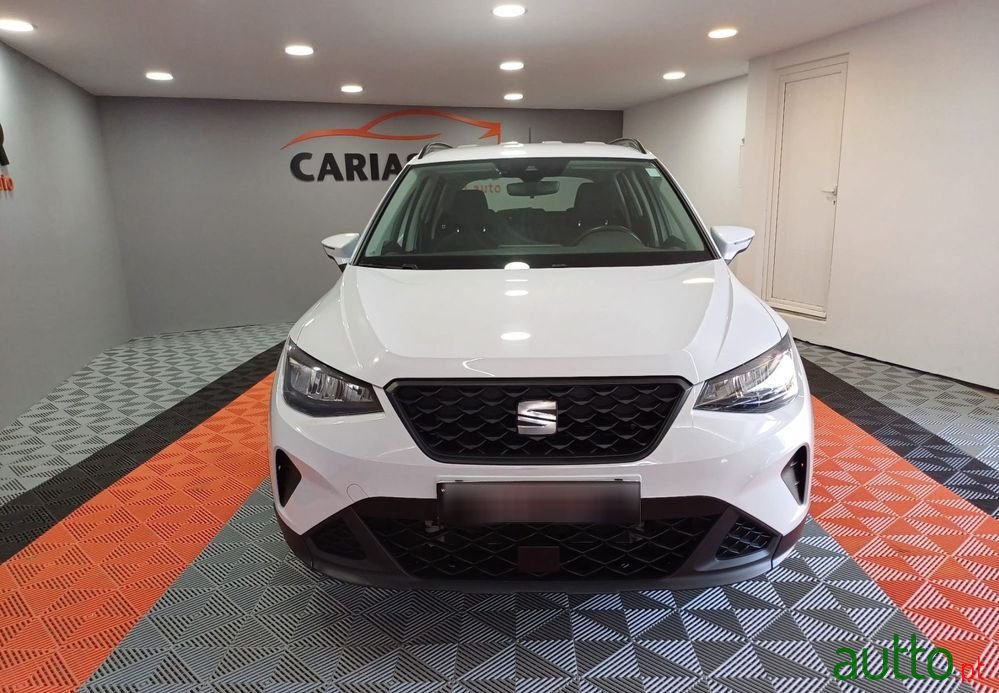 2022' SEAT Arona 1.0 Tsi Style photo #3