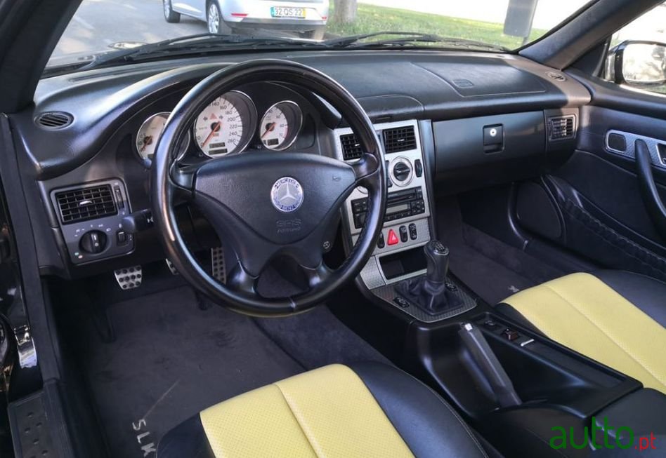 2000' Mercedes-Benz Slk-200 photo #4