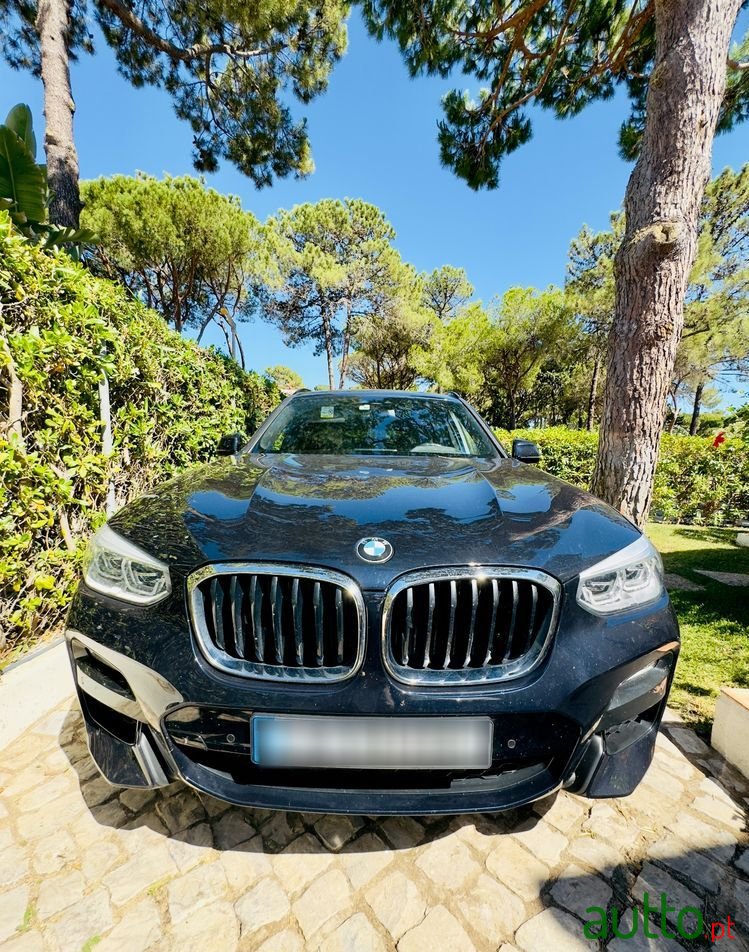 2019' BMW X3 20 D Xdrive Pack M photo #3