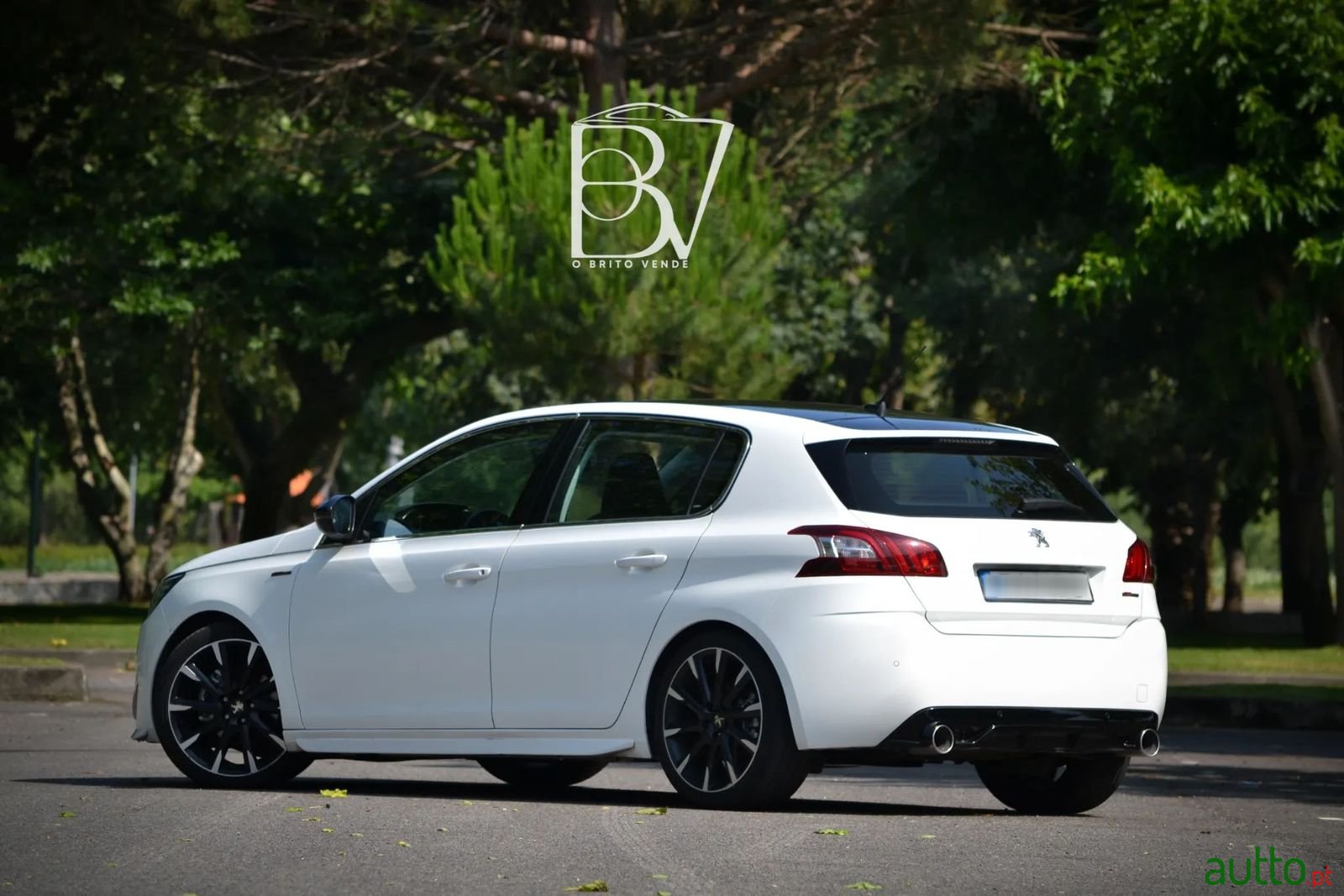 2014' Peugeot 308 photo #6