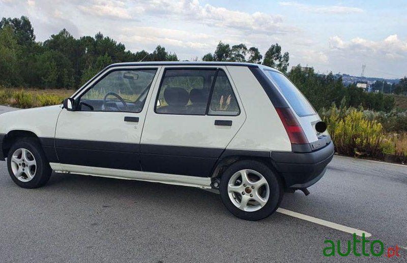 1986' Renault Super5 photo #3