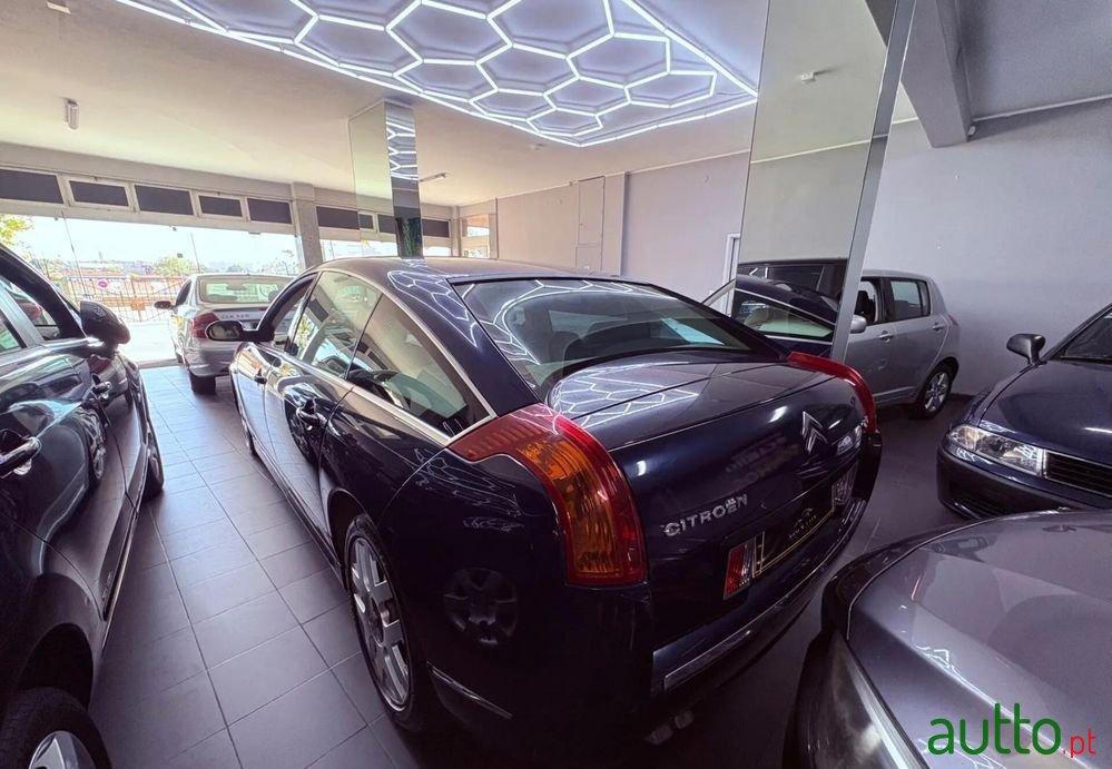 2006' Citroen C6 2.7 Hdi V6 Exclusive photo #4