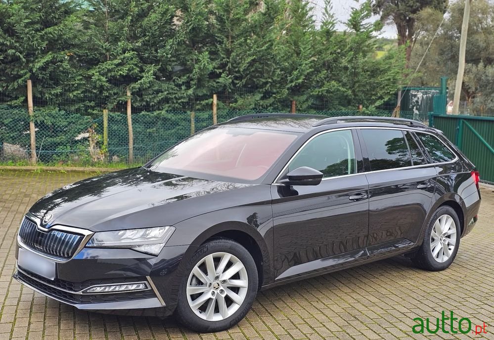2021' Skoda Superb Break photo #2