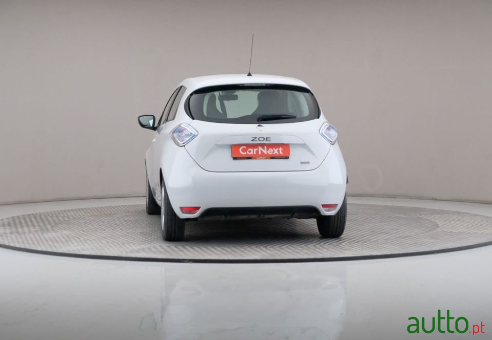 2018' Renault Zoe photo #5