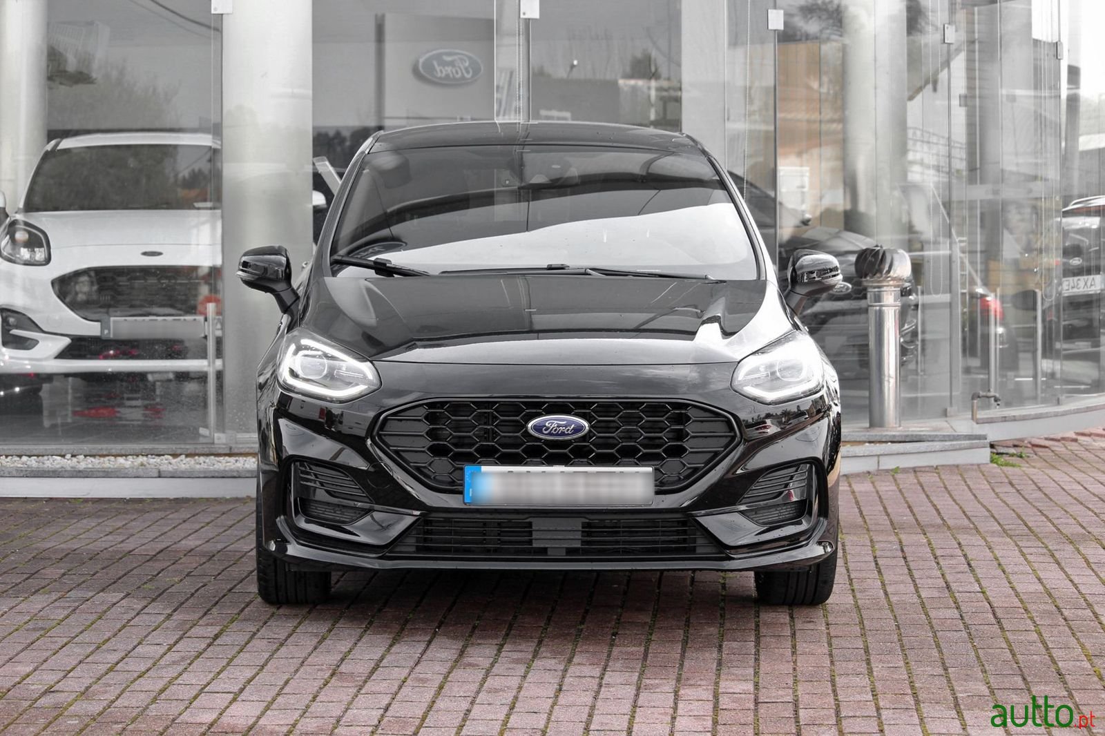 2023' Ford Fiesta photo #2