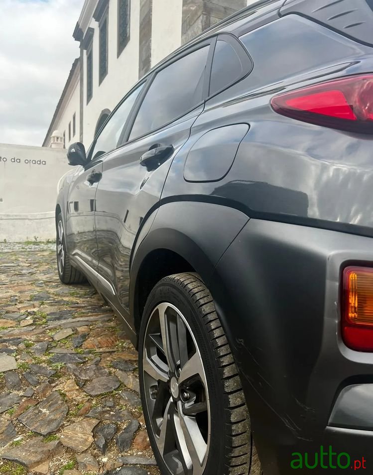 2020' Hyundai Kauai photo #6