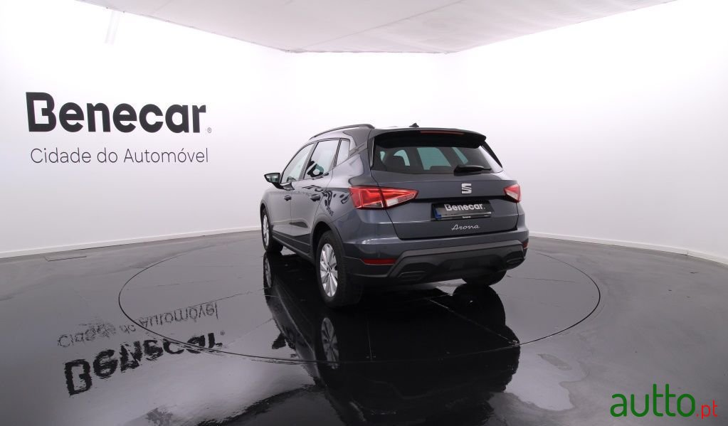 2021' SEAT Arona photo #5