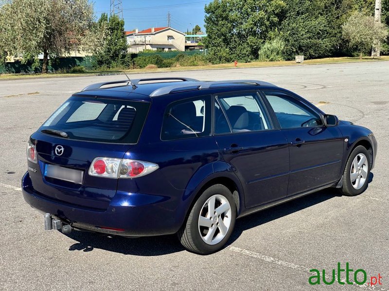 2004' Mazda 6 Sw photo #2