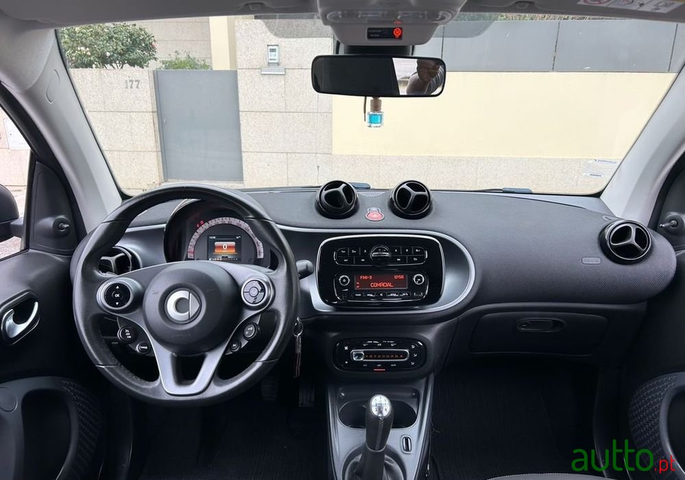 2018' Smart Fortwo 1.0 Passion 71 photo #6