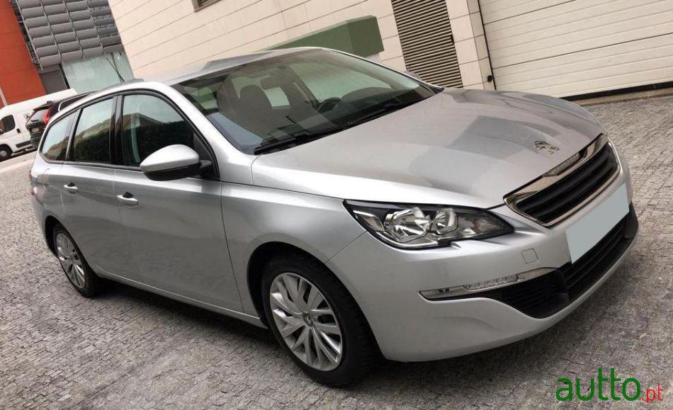 2014' Peugeot 308 Sw photo #3