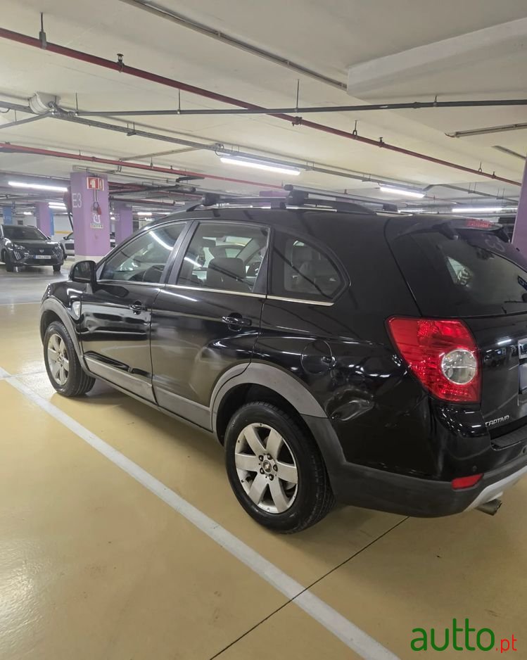 2008' Chevrolet Captiva photo #3