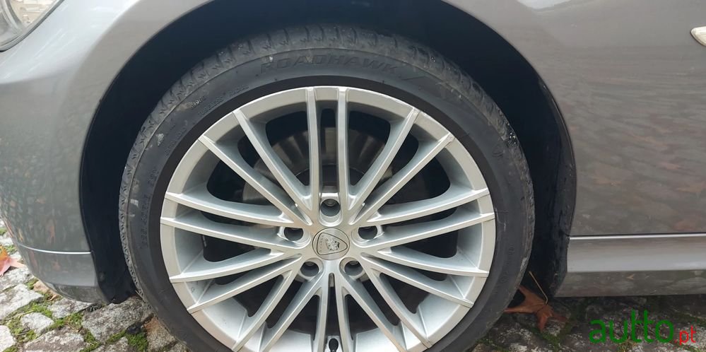 2010' BMW 320 D Touring Aut. photo #5