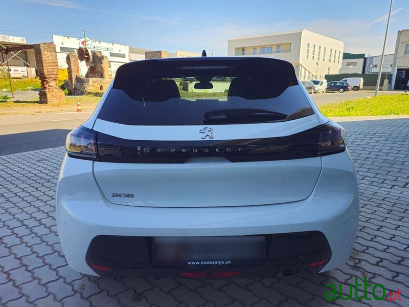 2023' Peugeot 208 photo #6