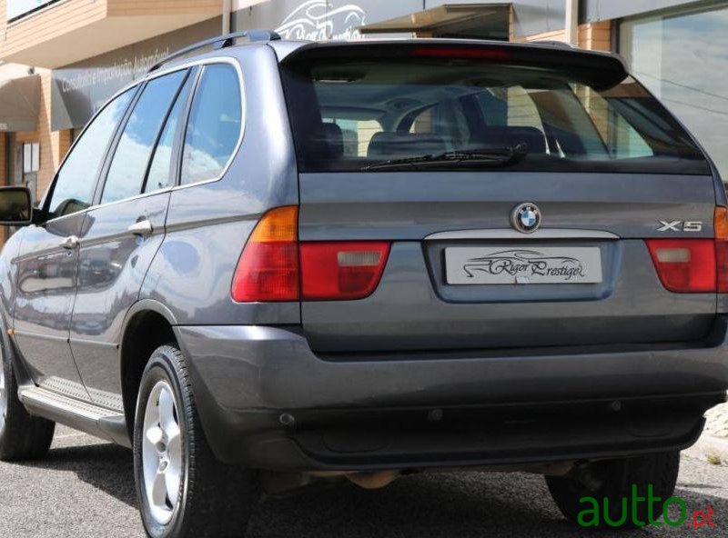 2002' BMW X5 3.0 D photo #1