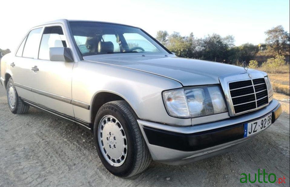 1986' Mercedes-Benz 300 photo #4