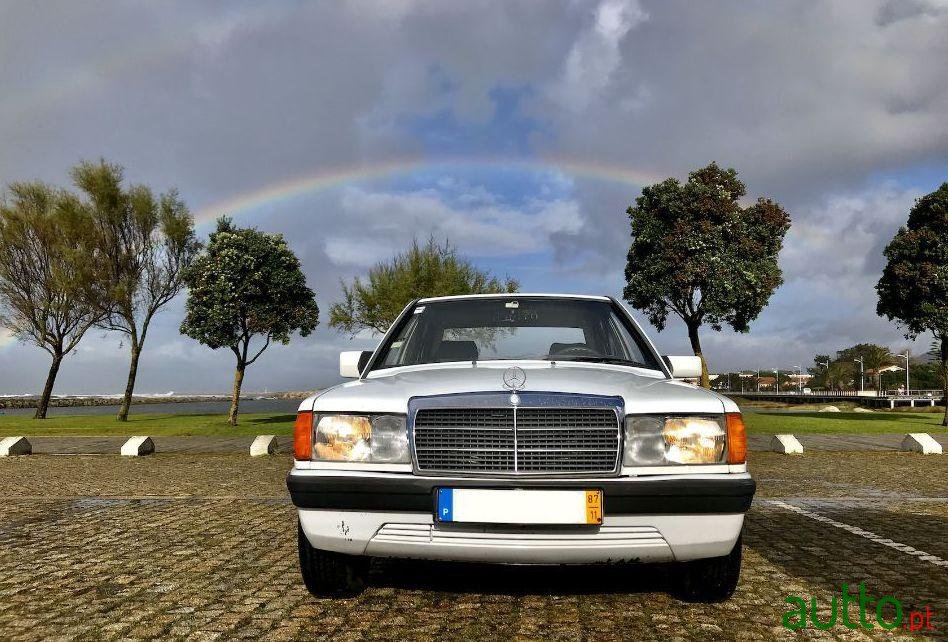1987' Mercedes-Benz 190 190D photo #2