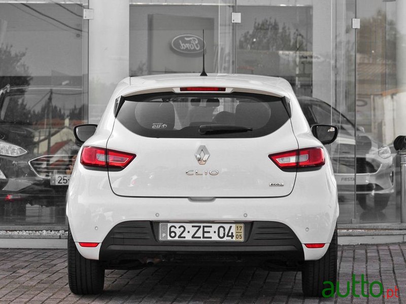 2017' Renault Clio photo #3