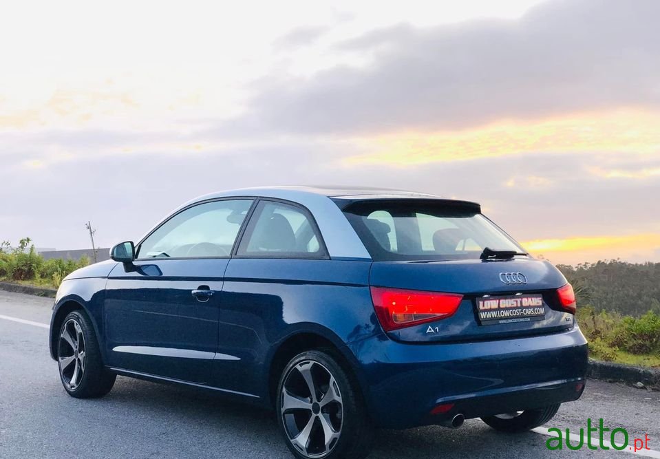 2012' Audi A1 photo #3