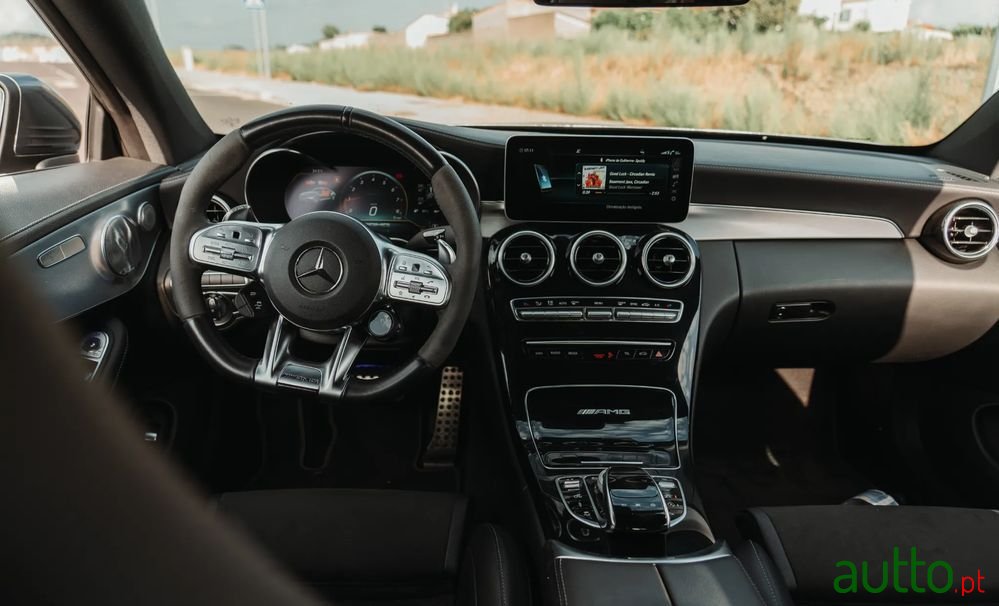 2019' Mercedes-Benz Classe C S photo #4