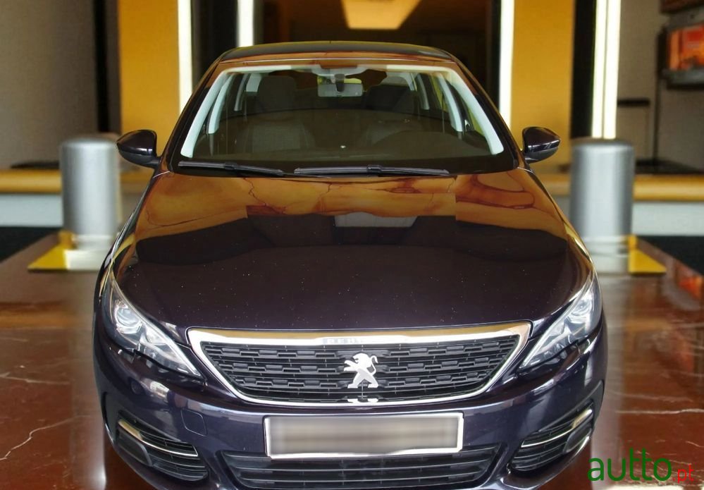 2017' Peugeot 308 Sw photo #1