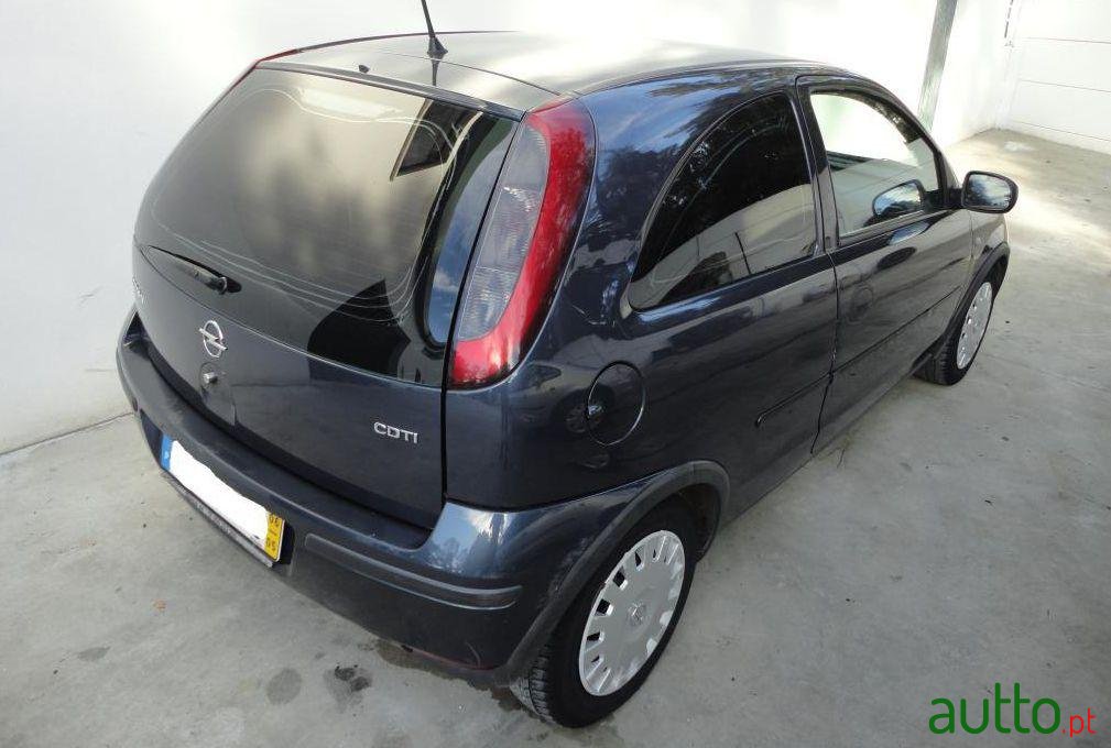 2006' Opel Corsa 1.3 CDTi Cosmo photo #1