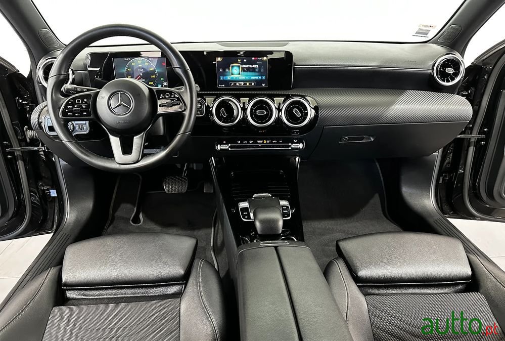 2019' Mercedes-Benz Classe A photo #5