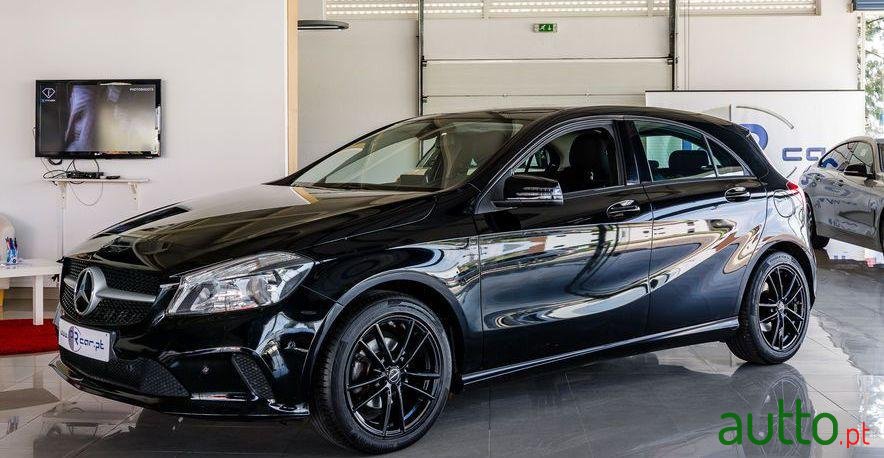 2015' Mercedes-Benz A-180 D Style photo #2