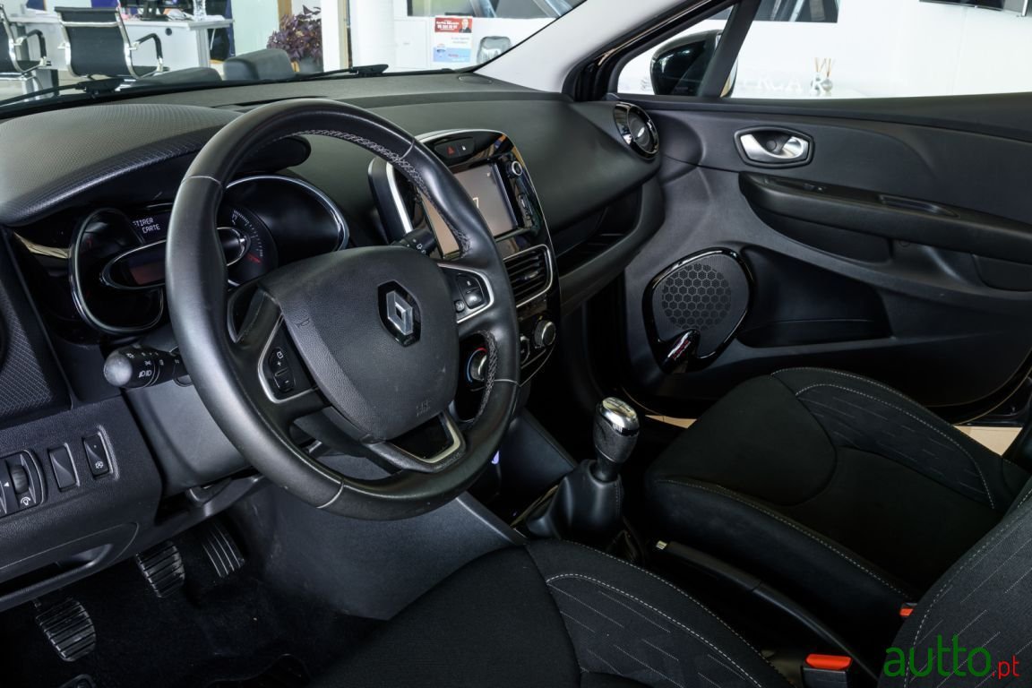 2018' Renault Clio photo #4