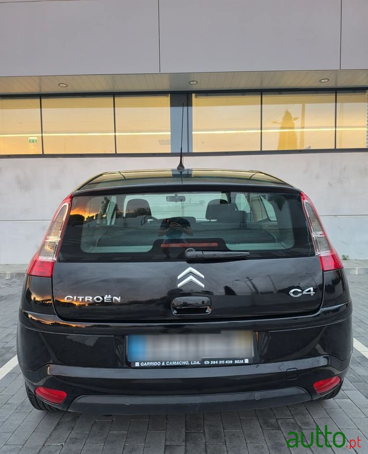 2009' Citroen C4 1.6 Hdi Vtr photo #5