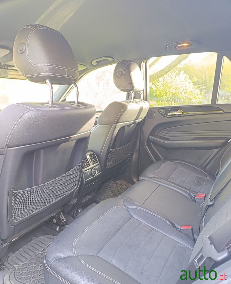 2014' Mercedes-Benz Classe M Bluetec photo #6