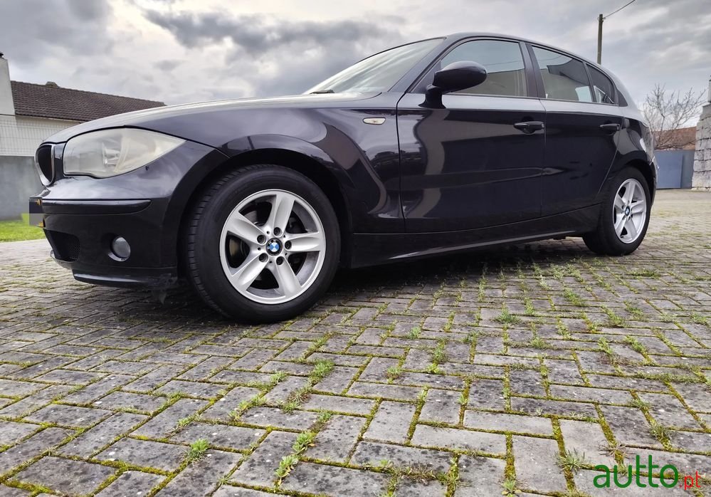2006' BMW Série 1 D photo #2
